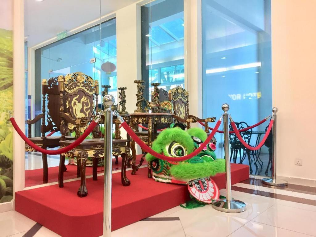 D'Or Hotel Tengkat Tong Shin Куала Лумпур Екстериор снимка
