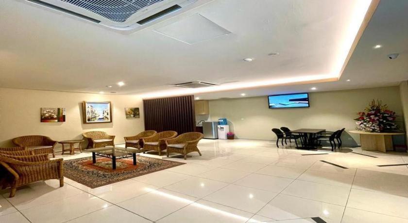 D'Or Hotel Tengkat Tong Shin Куала Лумпур Екстериор снимка
