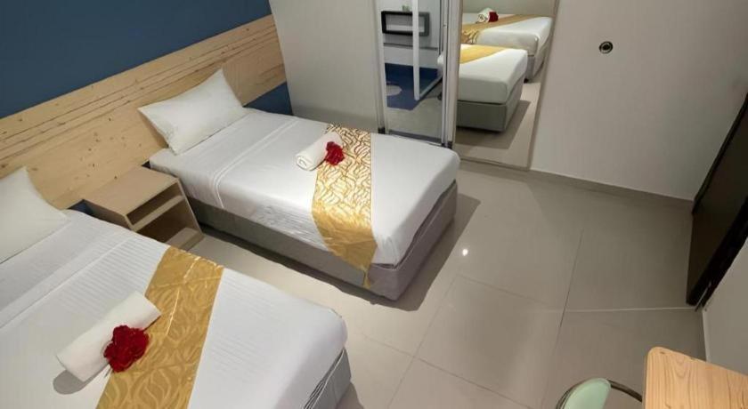 D'Or Hotel Tengkat Tong Shin Куала Лумпур Екстериор снимка